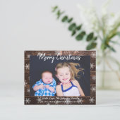 Frohe Weihnachten Rustikales Holz und Schneeflocke Postkarte (Stehend Vorderseite)