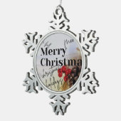 Frohe Weihnachten Schneeflocken Zinn-Ornament (Rechts)