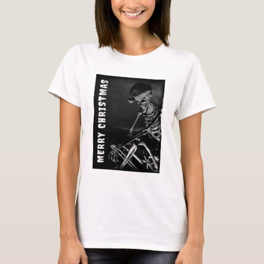 Frohe Weihnachten. Skelett mit Weihnachtsmannmütze T-Shirt (Vorderseite)