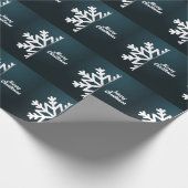 Frohe Weihnachten Snowflake Blue Geschenkpapier (Ecke)