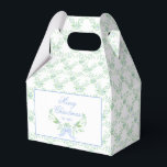 Frohe Weihnachten Trellis und Swag mit Blue Bow Geschenkschachtel<br><div class="desc">Diese schicke Gunst-Box ist ein großartiges Weihnachtsdesign mit einem blauen und grünen,  heiligen Tuch mit blauem Bogen mit Text,  der "Frohe Weihnachten für dich" sagt. Der Hintergrund ist dekorativ,  blau und grün.</div>