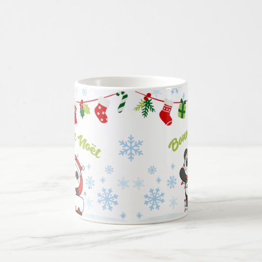 Frohe Weihnachten und frohes neues Jahr Pandas Kaffeetasse (Mittel)