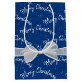 Frohe Weihnachten und Schneeflocken Mittlere Geschenktüte (Vorderseite)