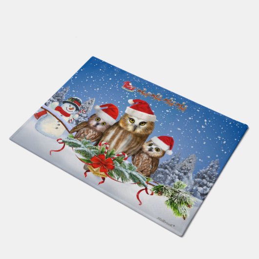 FROHE WEIHNACHTEN VON DER EULE VON US! FUßMATTE (Schrägansicht)