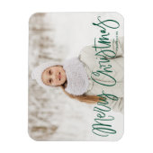 Frohe Weihnachten Whimsical Green Script Foto Magnet (Vertikal)