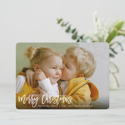 Frohe Weihnachten White Brush Script Foto (Stehend Vorderseite)