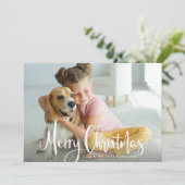 Frohe Weihnachten White Modern Brushed Script Foto (Stehend Vorderseite)