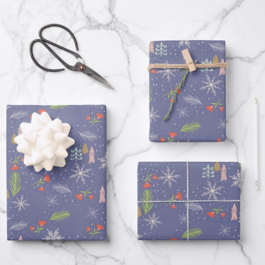 Frohe Weihnachten Zeichnend Bäume Schneeflocken Bl Geschenkpapier Set (Vorderseite)