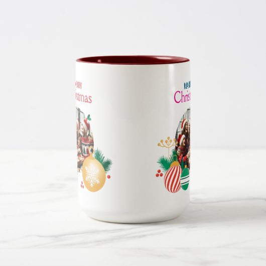 Frohe Weihnachten Zweifarbige Tasse (Mittel)