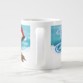 Frohe Weihnachtenpenguin-Spezialitäten-Tassen Jumbo-Tasse (Rückseite)