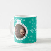 Frohe Weihnachts-Ball Green Snowflake Urlaub Kaffeetasse (Vorderseite Links)