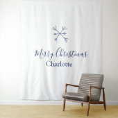 Frohe Weihnachts-blaue Schneeflocken fügen Namen F Wandteppich (Beispiel)