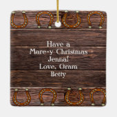 Frohe Weihnachts-Cartoon Pferde Keramikornament (Rückseite)