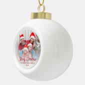 Frohe Weihnachts Familie Foto Rote Schrift Keramik Kugel-Ornament (Rechts)