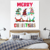 Frohe Weihnachts Gnome Familie Funny Xmas Tree Leinwanddruck (Insitu (Schlafzimmer))