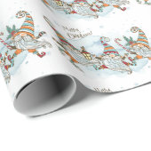Frohe Weihnachts Gnome Wrapping Paper Geschenkpapier (Rolleneckpunkt)