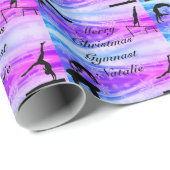 Frohe Weihnachts Gymnast Individuelle Name Wrappin Geschenkpapier (Rolleneckpunkt)
