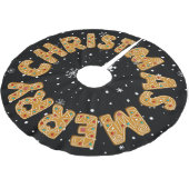 Frohe Weihnachts-Lebkuchen mit Schneeflocke Polyester Weihnachtsbaumdecke (Schrägansicht)