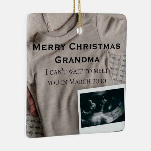 Frohe Weihnachts Oma Boy Pregnancy Ankündigung Keramikornament (Rechts)