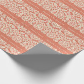 Frohe Weihnachts Peach Damask Muster anpassbar Geschenkpapier (Ecke)