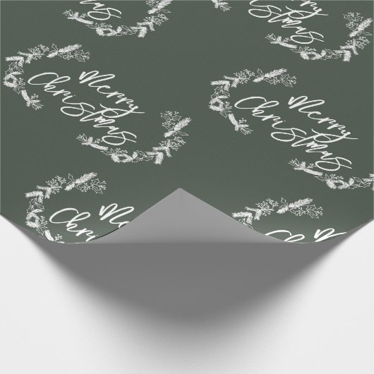 Frohe Weihnachts Pine Berry Pinselschrift Grün Geschenkpapier (Ecke)