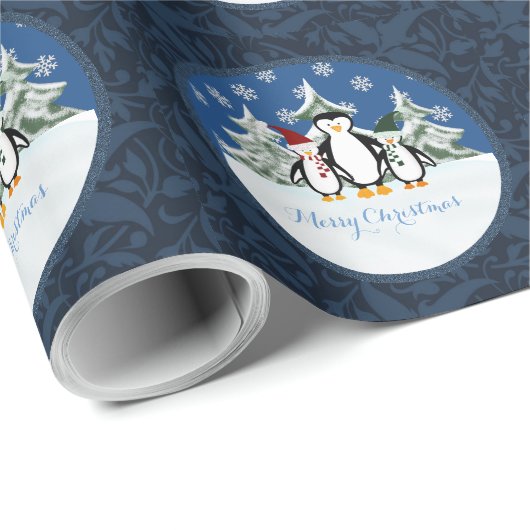 Frohe Weihnachts Pinguin Familienwrapping Paper Geschenkpapier (Rolleneckpunkt)