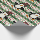 Frohe Weihnachts Pinguin Stripe Wrapping Papier Geschenkpapier (Ecke)