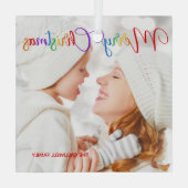 Frohe Weihnachts Rainbow Script Family Foto Hübsch Ornament Aus Glas (Rückseite)