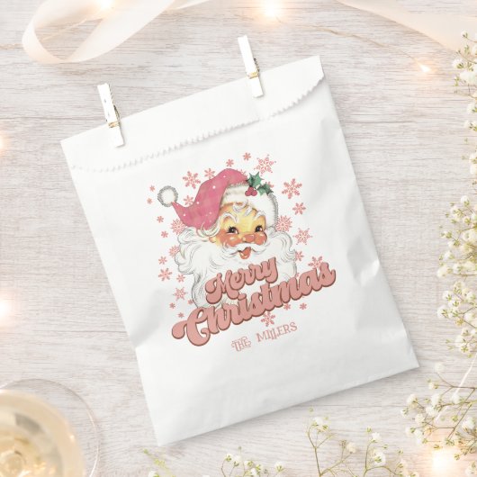 Frohe Weihnachts Retro Typografie Santa Pink Hat Geschenktütchen (Ausgeschnitten)