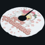 Frohe Weihnachts Retro Typografie Santa Pink Hat Polyester Weihnachtsbaumdecke<br><div class="desc">Frohe Weihnachten rosa Retro-Typografie mit einem Weihnachtsmann mit einem rosa Hut.</div>