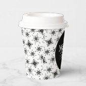 Frohe Weihnachts-Script Black Snowflakes Pappbecher (Rechts)