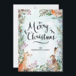 Frohe Weihnachts Winter Woodland Fox Rabbit Card<br><div class="desc">Eine bezaubernde Weihnachtskarte aus dem Winterwald bringt Ihre fröhlichen Weihnachtswünsche. Fuchs,  Kaninchen und Vögel sind in Weihnachtsblättern und Beeren eingebettet. Ein leichter Schnee fällt. Frohe Weihnachten ist in einer extravaganten Kalligraphie geschrieben. In zwei Zeilen unten wird gelassen,  dass Sie Ihre Nachricht anpassen.</div>