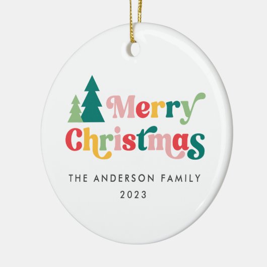 Frohe Weihnachtsbäume bunter Retro-Schriftart Keramik Ornament (Links)