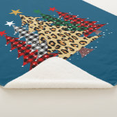 Frohe Weihnachtsbäume mit Buffalo Kariert & Leopar Sherpadecke (3/4)