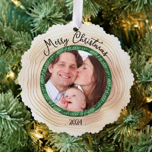 Frohe Weihnachtsfamilie Foto Custom GREEN Ornament Karte (Insitu (Baum))
