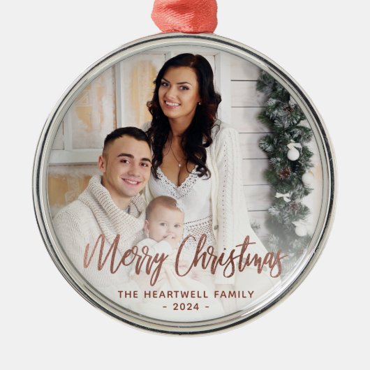 Frohe Weihnachtsfamilie Foto Rose Gold Script Ornament Aus Metall (Vorne)