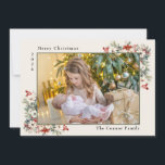 Frohe Weihnachtsfoto Collage Poinsettias Feiertagskarte<br><div class="desc">Elegante 5-Foto-Weihnachtskarte mit Text: "Frohe Weihnachten". Personalisiert mit Jahr und Familienname. Fotos sind vorne und hinten auf der Karte. Die Poinsettias sind rot-weiß und grün. Kontaktieren Sie mich,  um Hilfe bei Ihren Anpassungen zu erhalten oder um zusätzliche Matching oder Koordination von Zazzle Produkten anzufordern.</div>
