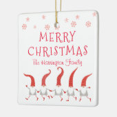 Frohe Weihnachtsgnomes Familienname Keramikornament (Links)