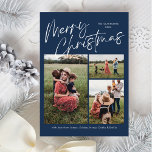 Frohe Weihnachtskalligraphie Foto Magnetkarte<br><div class="desc">Blue Merry Weihnachtskalligrafie Foto Magnetic Card bietet moderne Kalligraphie-Skript an der Vorderseite,  zusammen mit drei Fotos,  und ein festliches Weihnachtsfest auf der Rückseite kariert.</div>