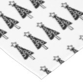 Frohe Weihnachtslieder, schwarze Bäume weiß Tischdecke (Schrägansicht)