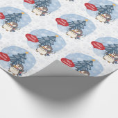 Frohe Weihnachtspinguin und Schneeflocken Geschenkpapier (Ecke)