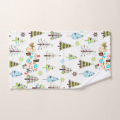 Frohe Weihnachtstypografie und Weihnachtsbaumen Badhandtuch Set (Handtuch)