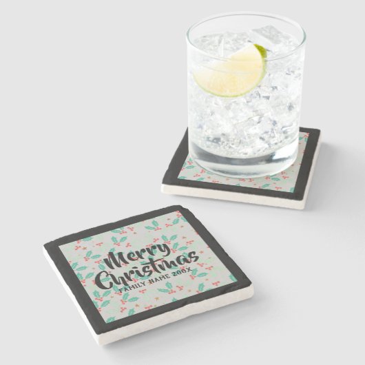 Frohe Weihnachtstypografie Weihnachten Holly Steinuntersetzer (Seitenansicht)