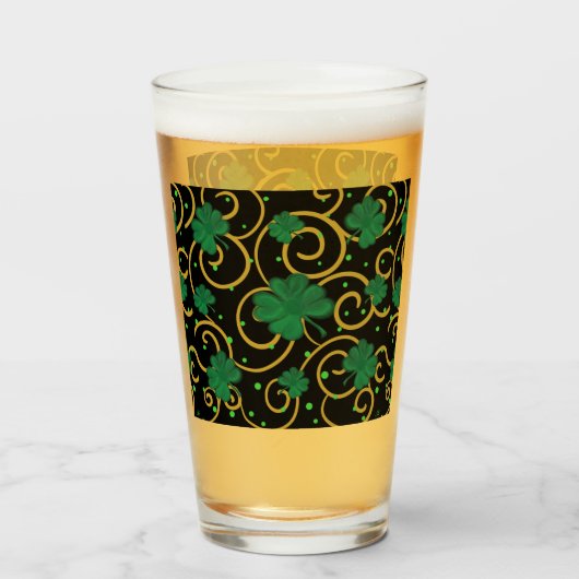 Frohen St. Patrick's Day Glas (Vorne (Gefüllt))