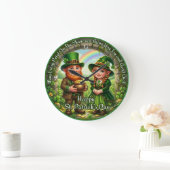 Frohen St. Patrick's Day Glückwunsch Große Wanduhr (Zuhause)