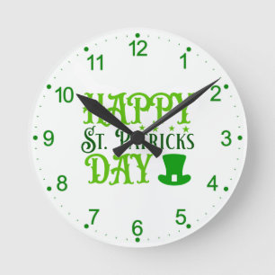 Frohen St. Patrick's Day Runde Wanduhr