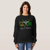 Frohen St. Patrick's Day Stethoskop Symbol Lungen Sweatshirt (Vorne ganz)