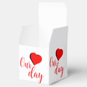 Frohen Valentinstag Geschenkschachtel (Geöffnet)