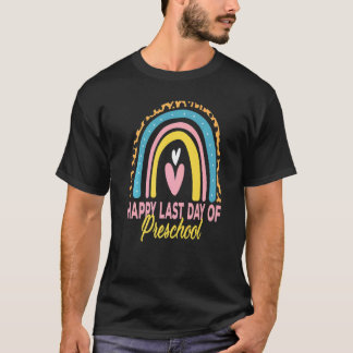Froher letzter Tag im Kindergarten Regenbogen-Leop T-Shirt