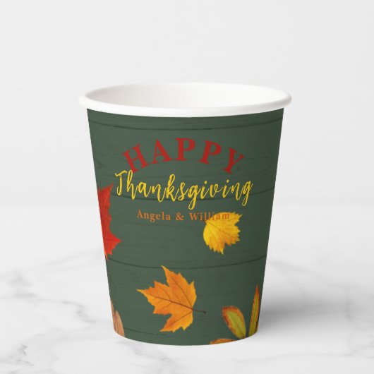 Frohes Erntedankfest farbenfrohe Blätter auf Holz Pappbecher (Vorderseite)